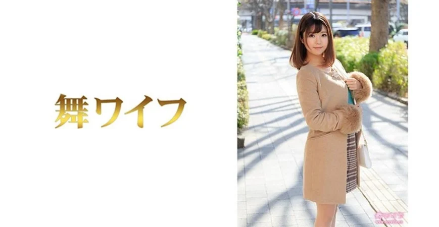 高颜值萌妹子浴室淋浴全裸诱惑 床上自摸奶子逼逼聊天毛毛比较浓密 很是诱惑喜欢不要错过